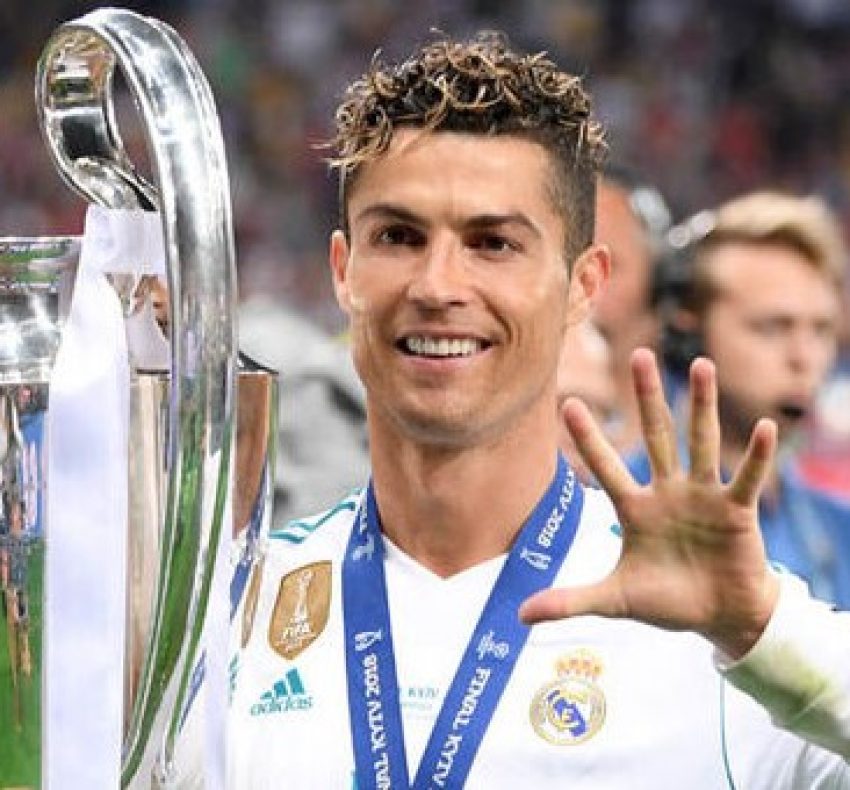 Роналдо bet365