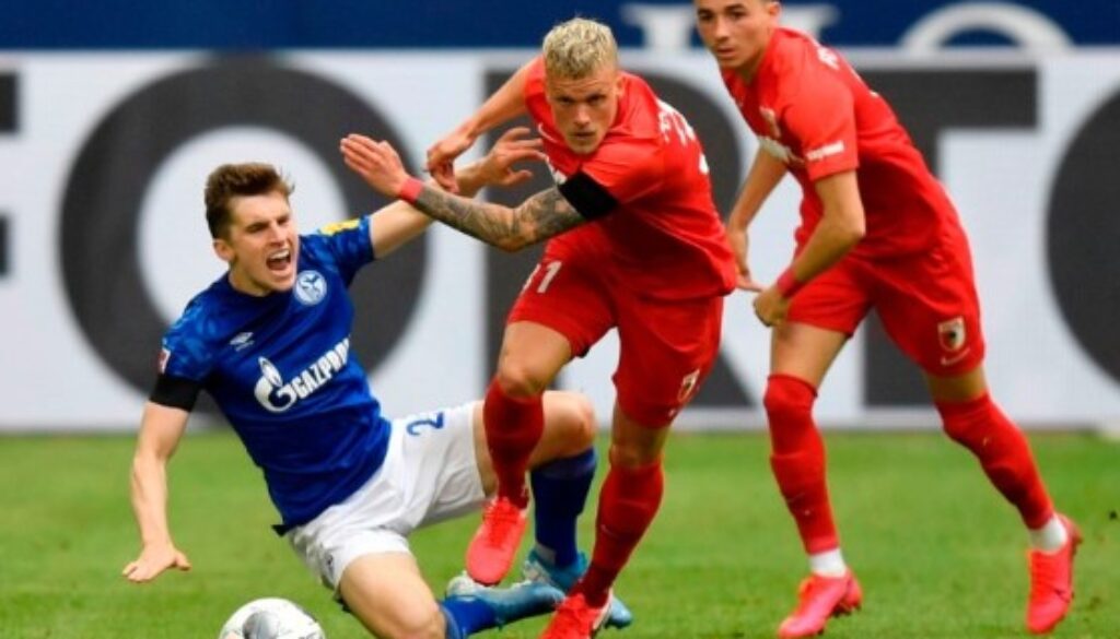 Аугсбург победи с 3:0 Шалке 04 bet365