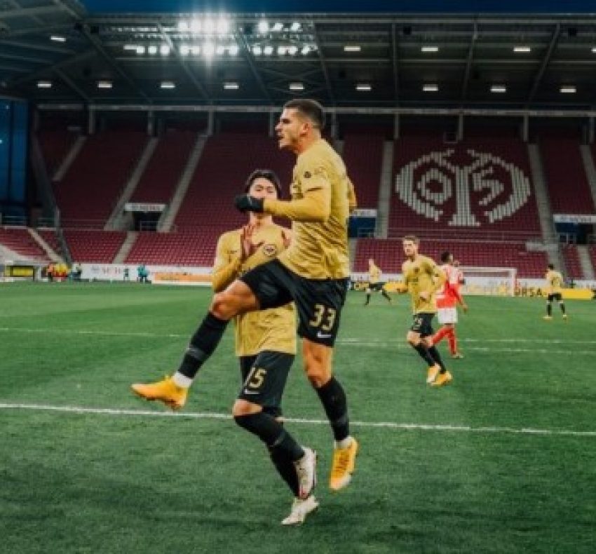 Айнтрахт Франкфурт победи с 2:0 Майнц 05 bet365