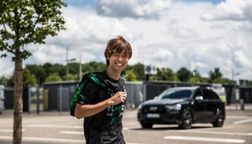 Коу Итакура премина в Борусия (Мьонхенгладбах) bet365