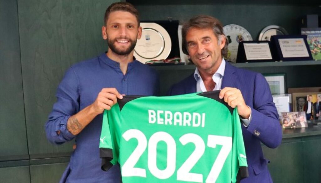 Доменико Берарди официално удължи договора си със Сасуоло bet365